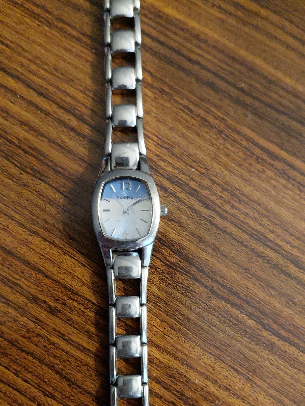 Fossil Silver-tone Stainless Steel Link Bracelet Watch with White Dial